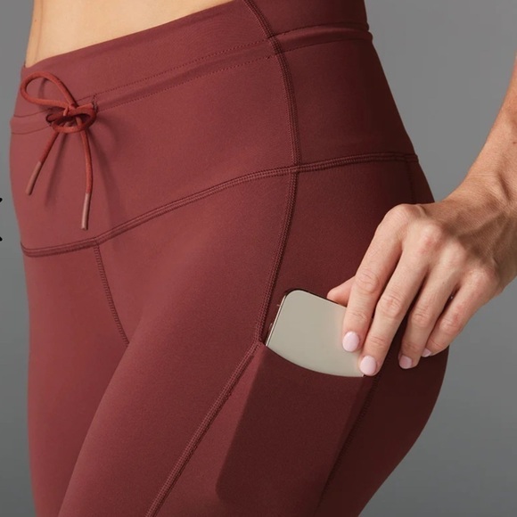 TAVI 7/8 TIE WAIST POCKET PINK LEGGINGS - SIZE S or 25 - Picture 4 of 9